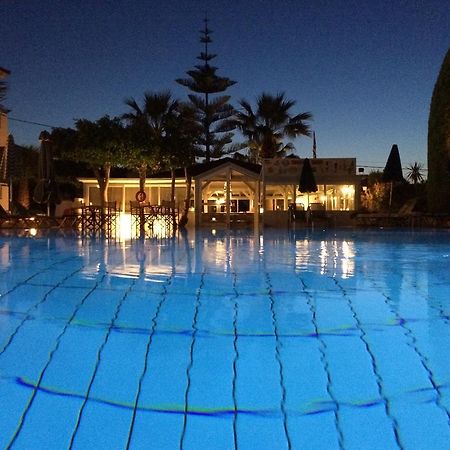 Nikolas Villas Appartments Hersonissos  Bagian luar foto