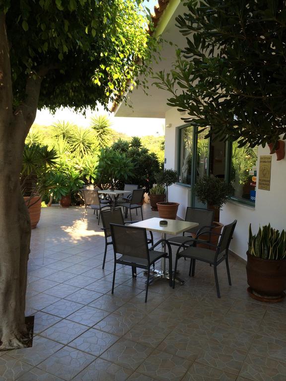 Nikolas Villas Appartments Hersonissos  Bagian luar foto