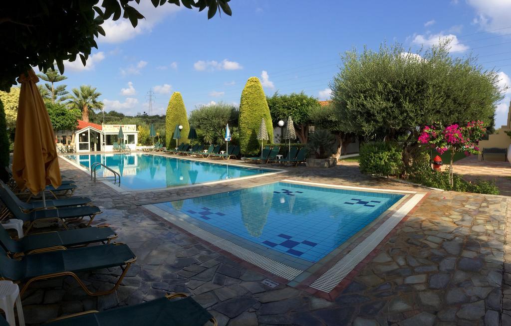 Nikolas Villas Appartments Hersonissos  Bagian luar foto